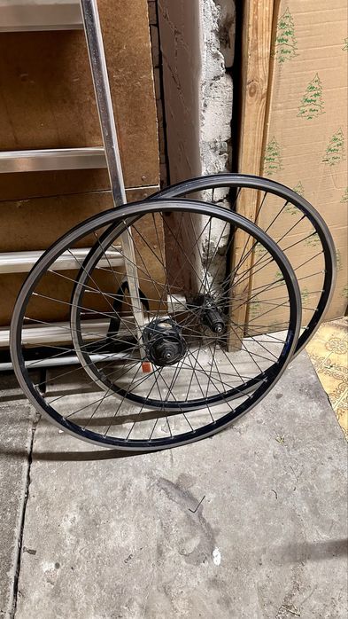 Koło trekingowe 28” Shimano dynamo w piascie