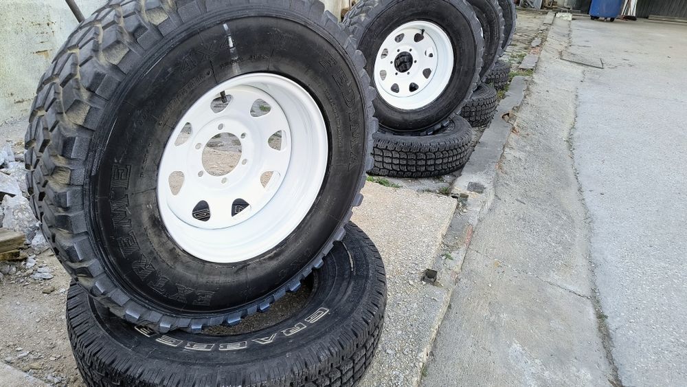 Vende se jogo de jantes jeep