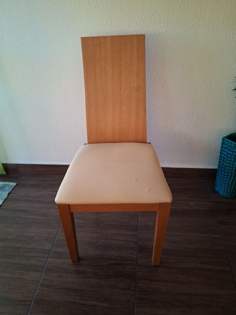 2 cadeira  de mesa de jantar