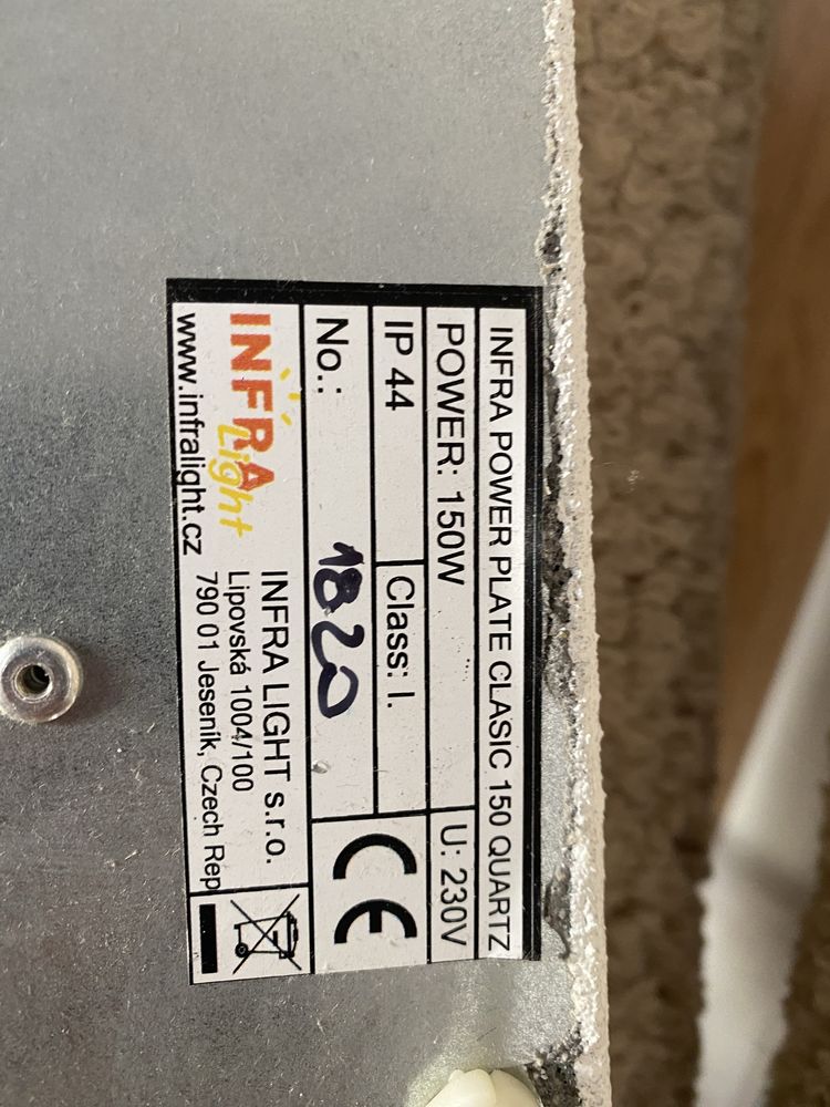 Grzejnik na podczerwień 150 W