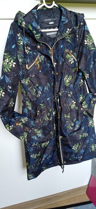 Wiosenna kurtka damska przeciwdeszczowa M 38 kwiaty