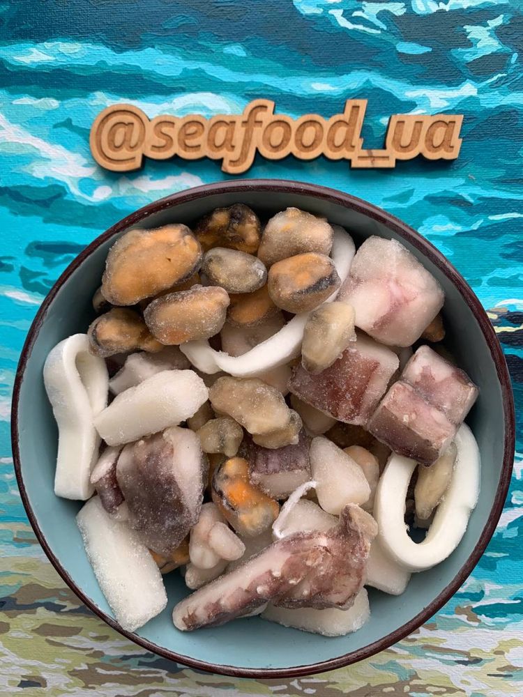 Кільця кальмара, морський мікс, морепродукти
