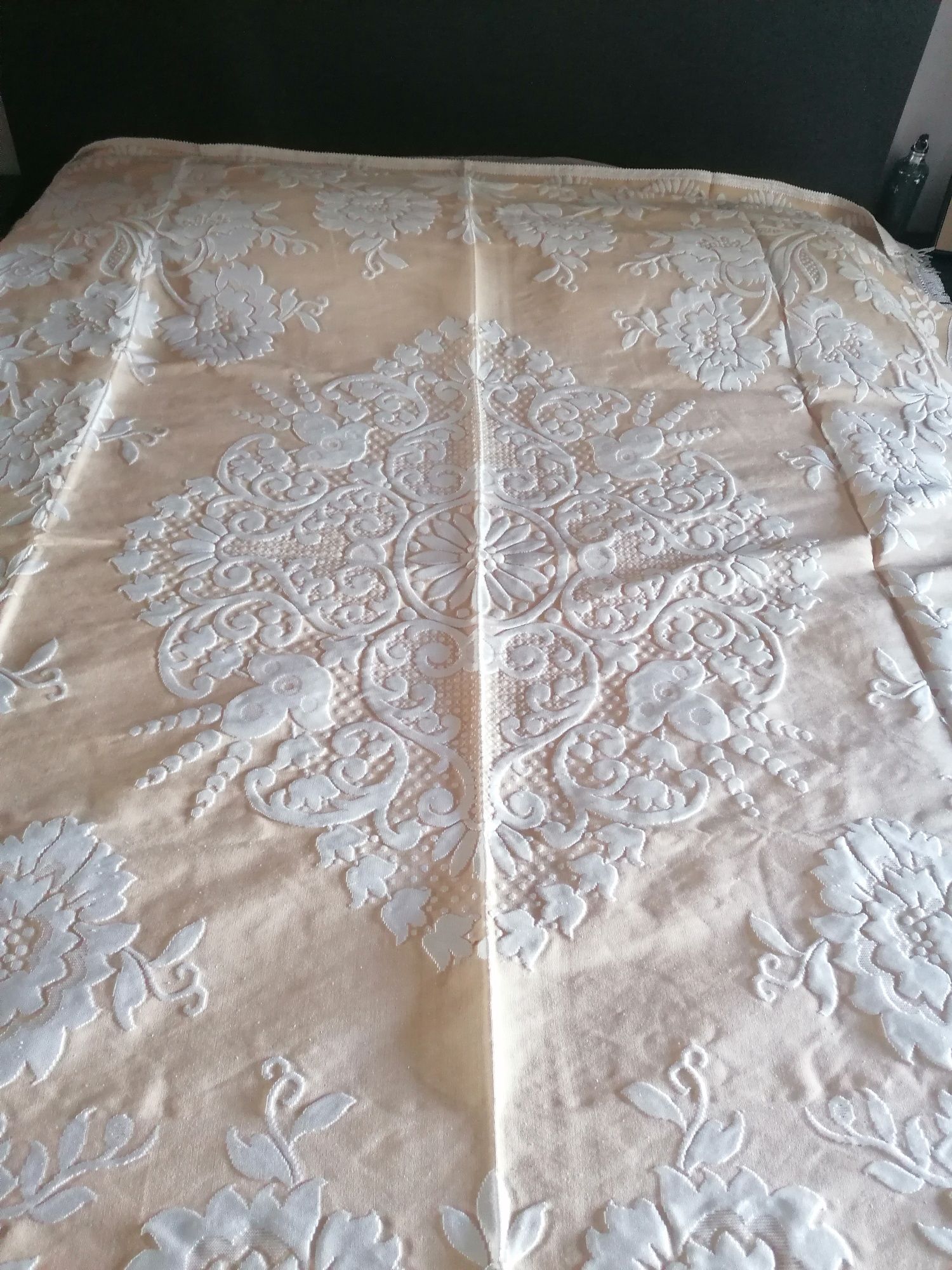 Colcha nova 2m *2,50m