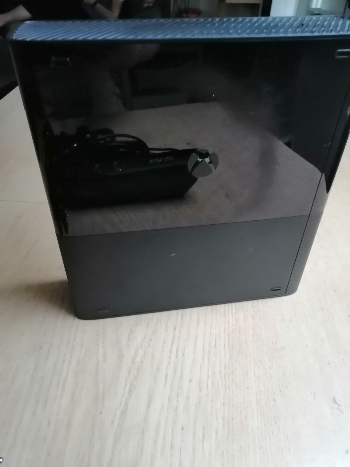 Xbox 360, 2 pady, Kinect, gry