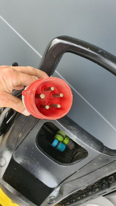 Myjka ciśnieniowa Karcher + talerz do mycia kostki wynajem wypożyczaln