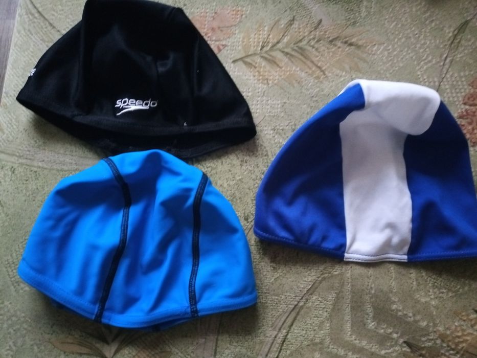 Шапочки для занятия спортом