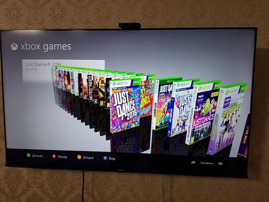 Продам игровую консоль  Xbox 360!Прошит!+kinect+2геймпада+56игр!
