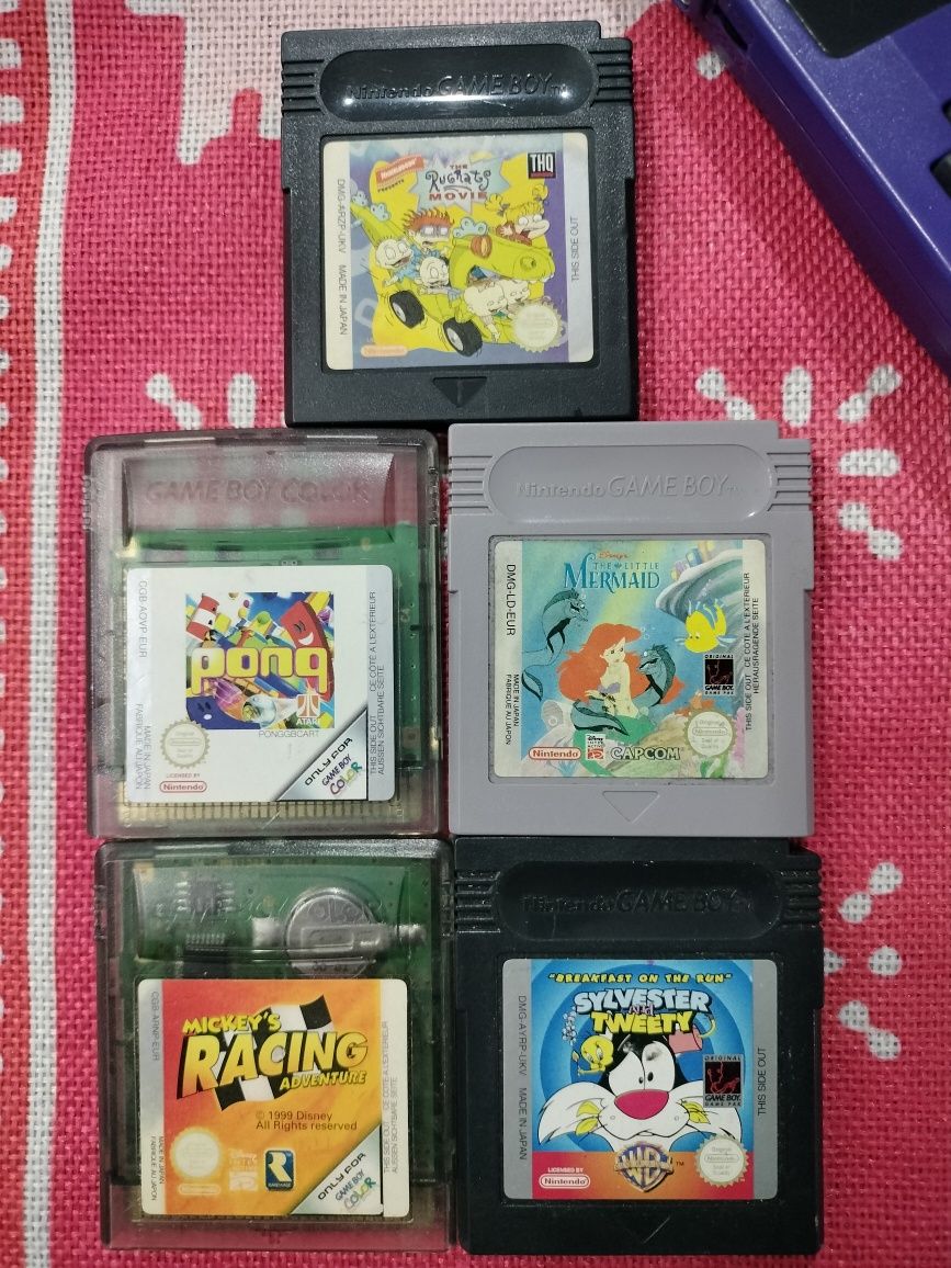 Gameboy color com 5 jogos