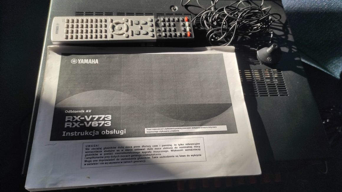 amplituner YAMAHA RX-V773