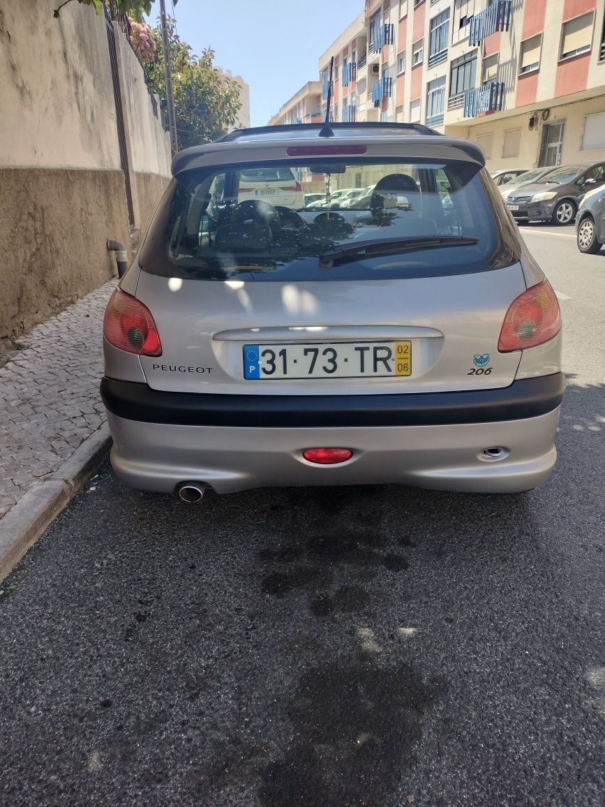 Peugeot 206 1.6 16v GTI