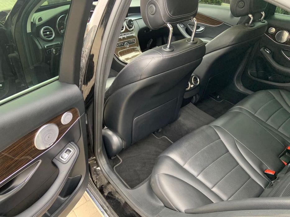 Mercedes-benz c300 4matik