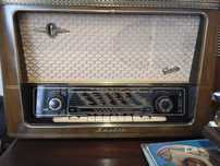 Stare radio z czasów PRL