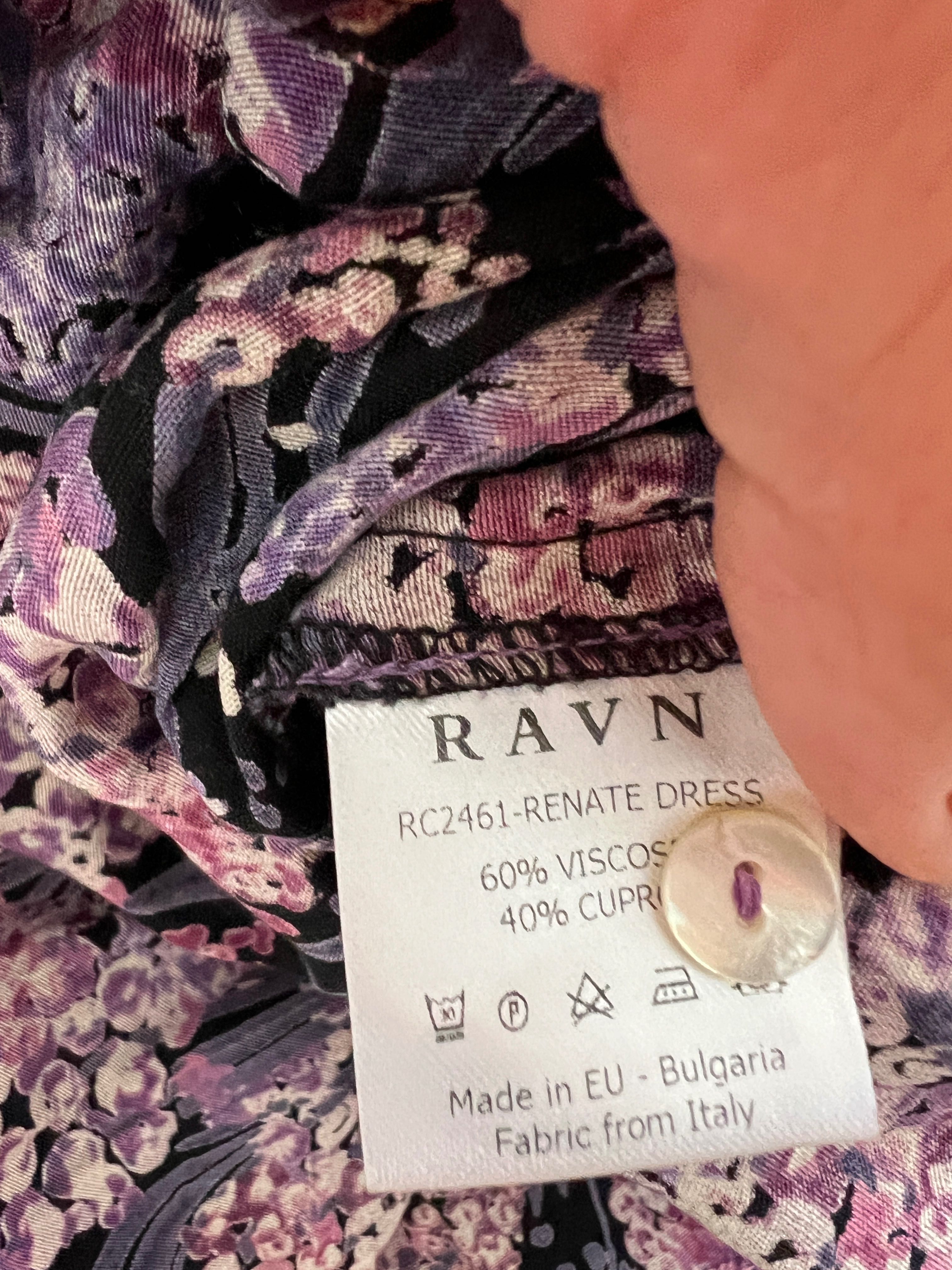 Wiskozowa sukienka midi marki Ravn Ravn