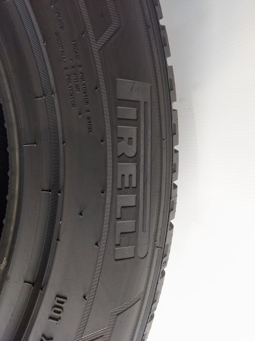 Opona pojedyncza 205/65/15 C Pirelli Carrier 9mm