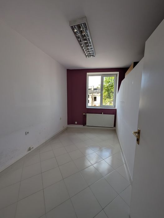 Lokal w centrum Piaseczna 1 piętro
