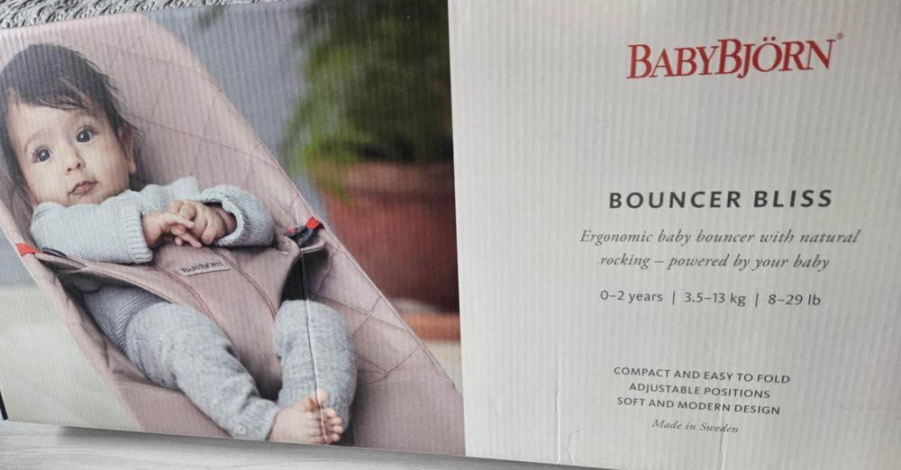 Leżaczek babybjorn szary