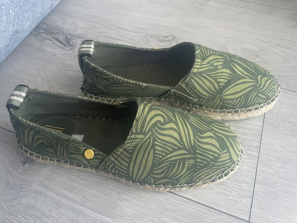 Еспадрильї мокасіни Camel Active
