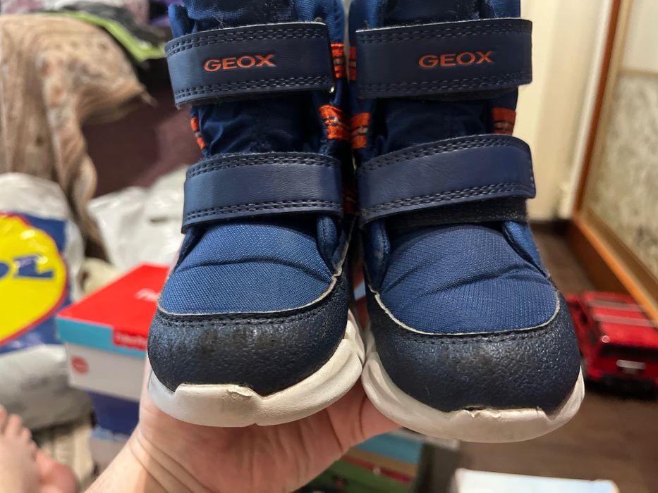 Зимові непромокаючі сапожки чоботи черевики geox amphibiox, 24 р