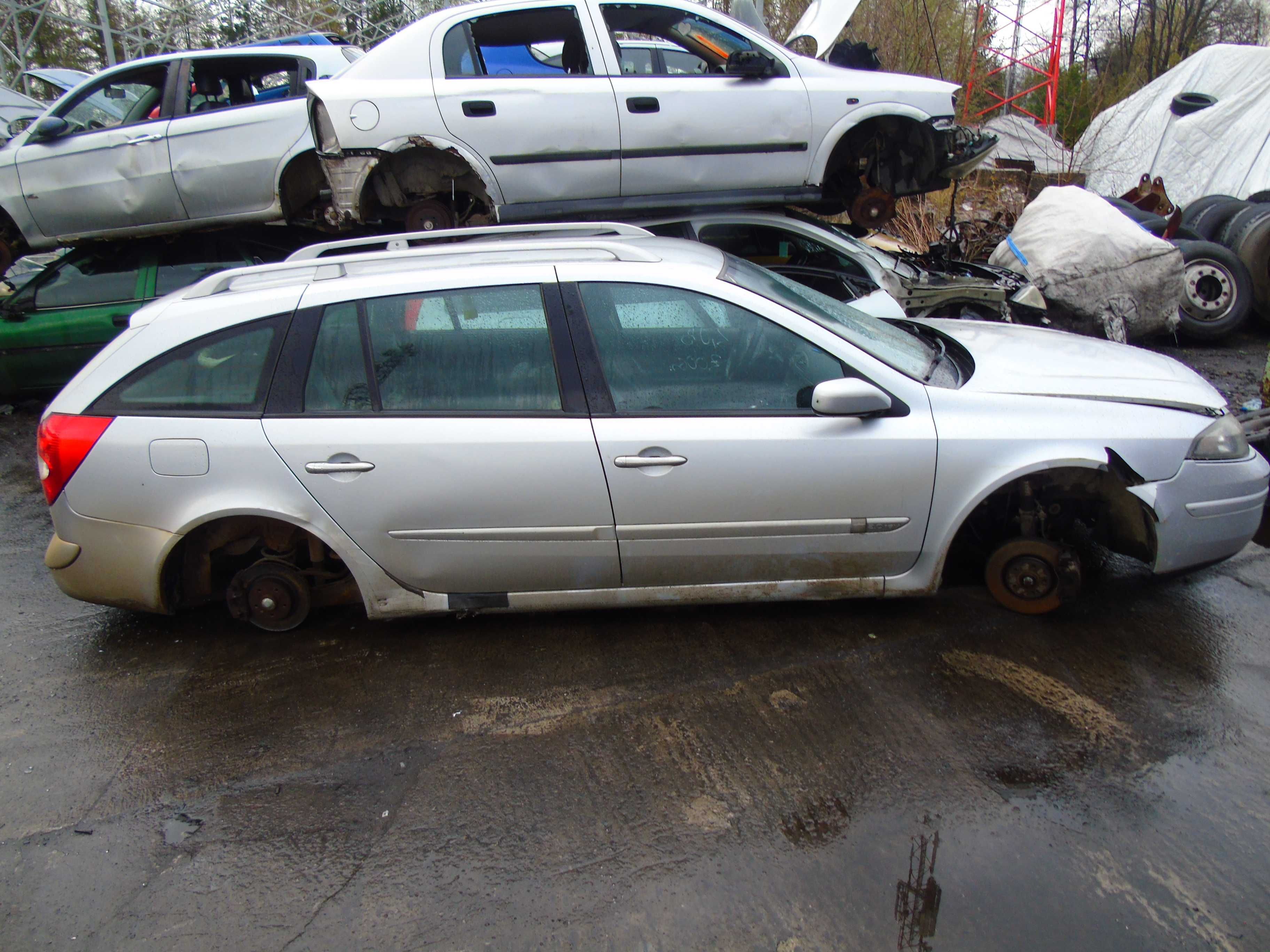 Renault Laguna 2.0 benzyna 2006r. części