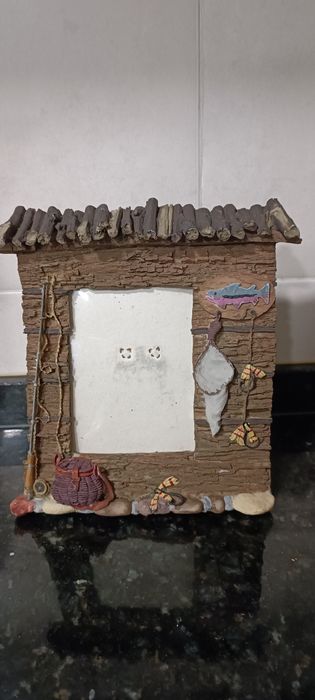 Moldura com o tema da pesca