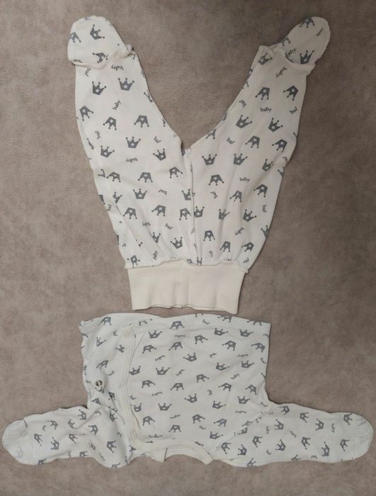 Одяг для новонародженої дитини/набір/повзунки/распашонка 56 розмір