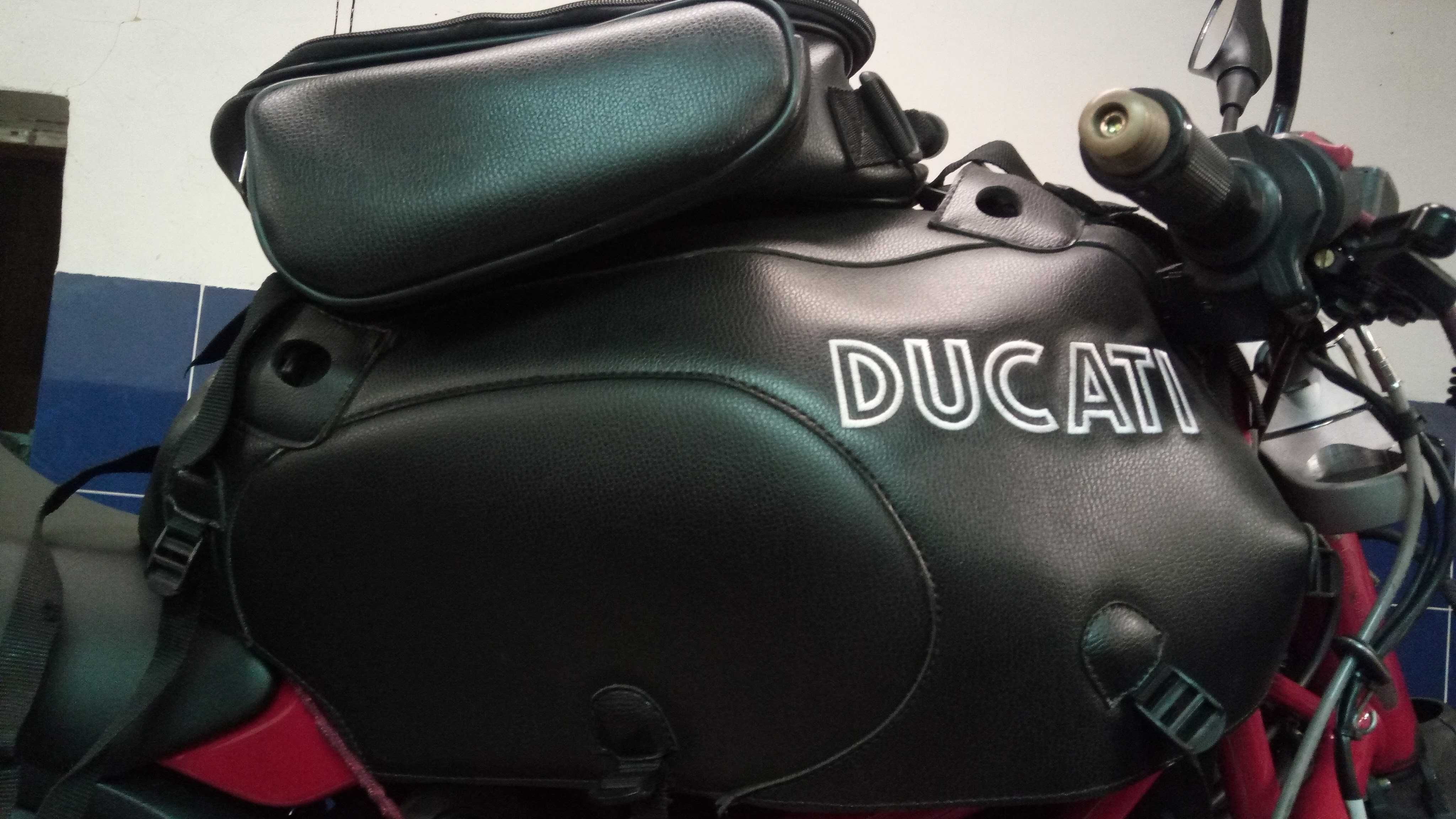 Аксессуары Ducati SportClassic GT1000 сумка кофты стекло