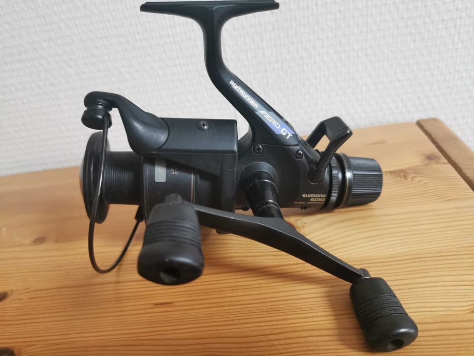 Kołowrotek Shimano Baitrunner 6010
