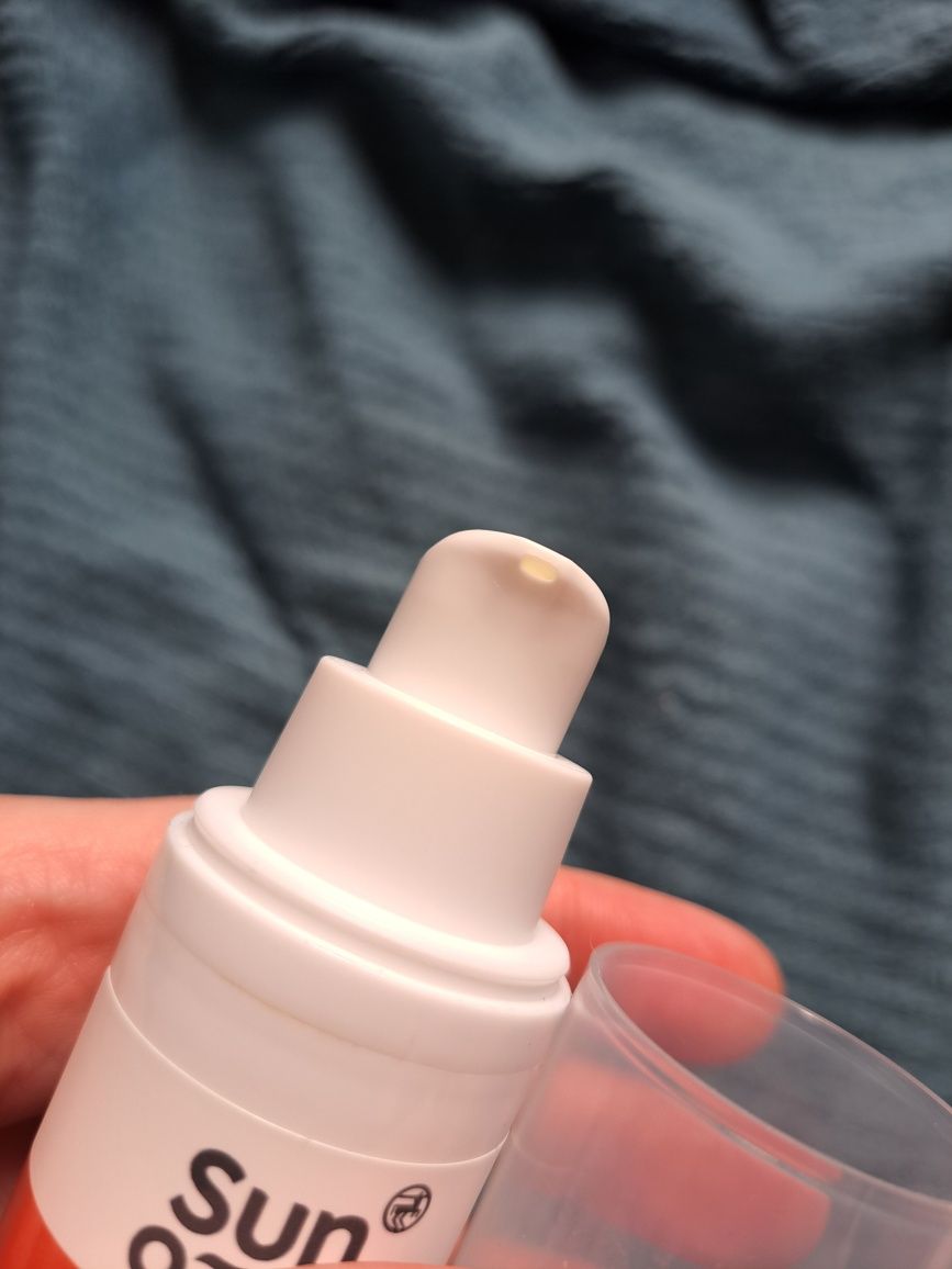 Fluid przeciwsłoneczny Sunozon Rossmann