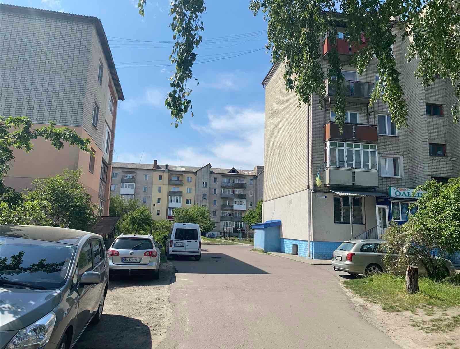 Оренда комерційного приміщення в м. Березне, 62 м. кв.