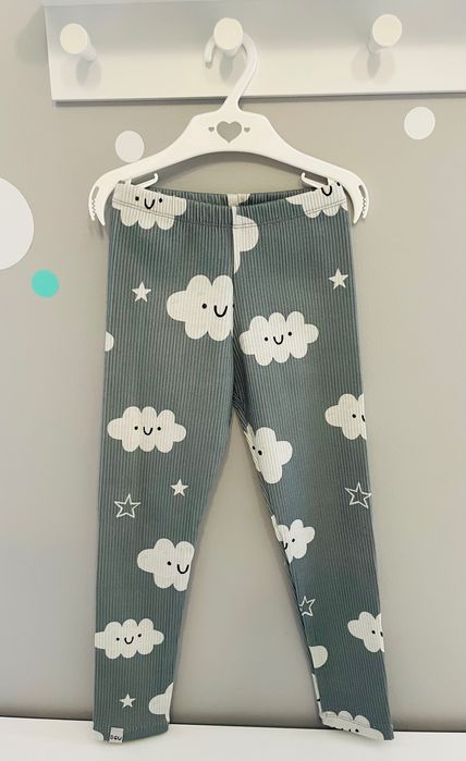 Nowe szare legginsy w prążek z chmurkami Don't Grow Up r.116/122