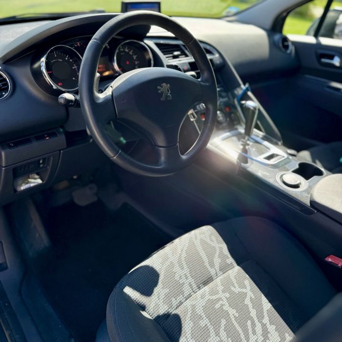 Peugeot 3008 1.6 HDi Caixa Auto DESDE 129€