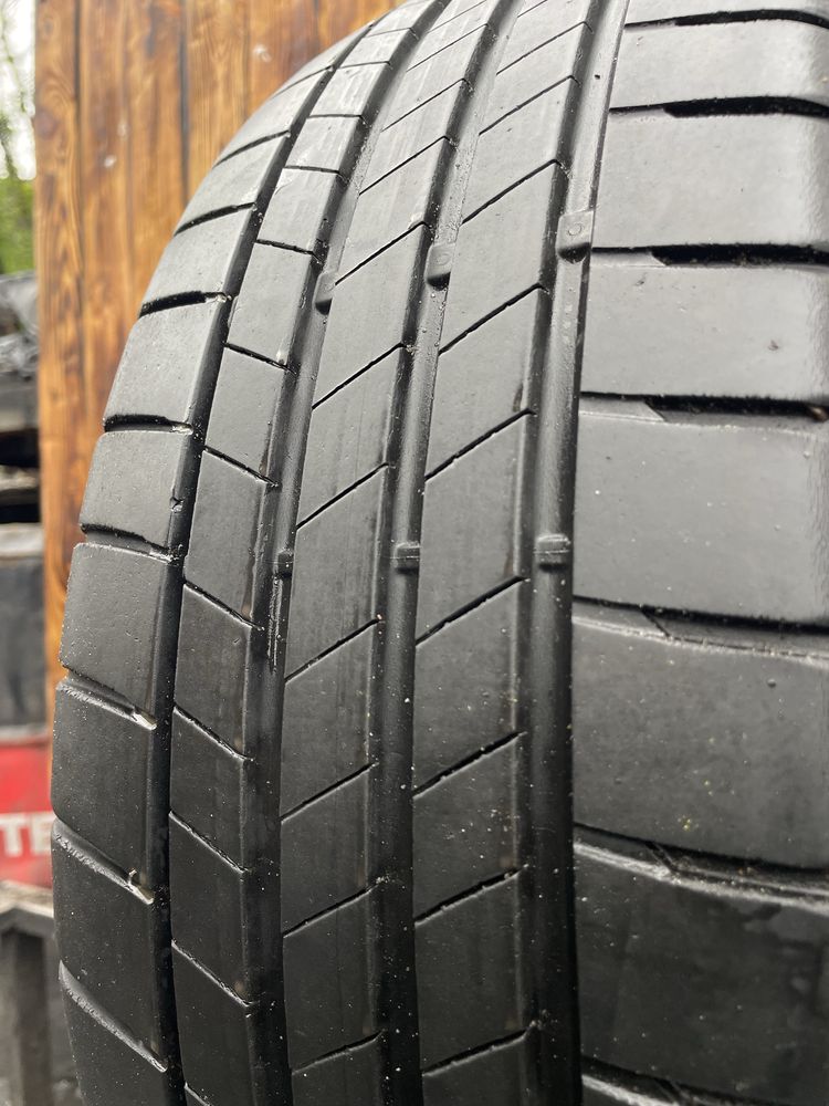 Шини бу 205/60 r16 літо Bridgestone