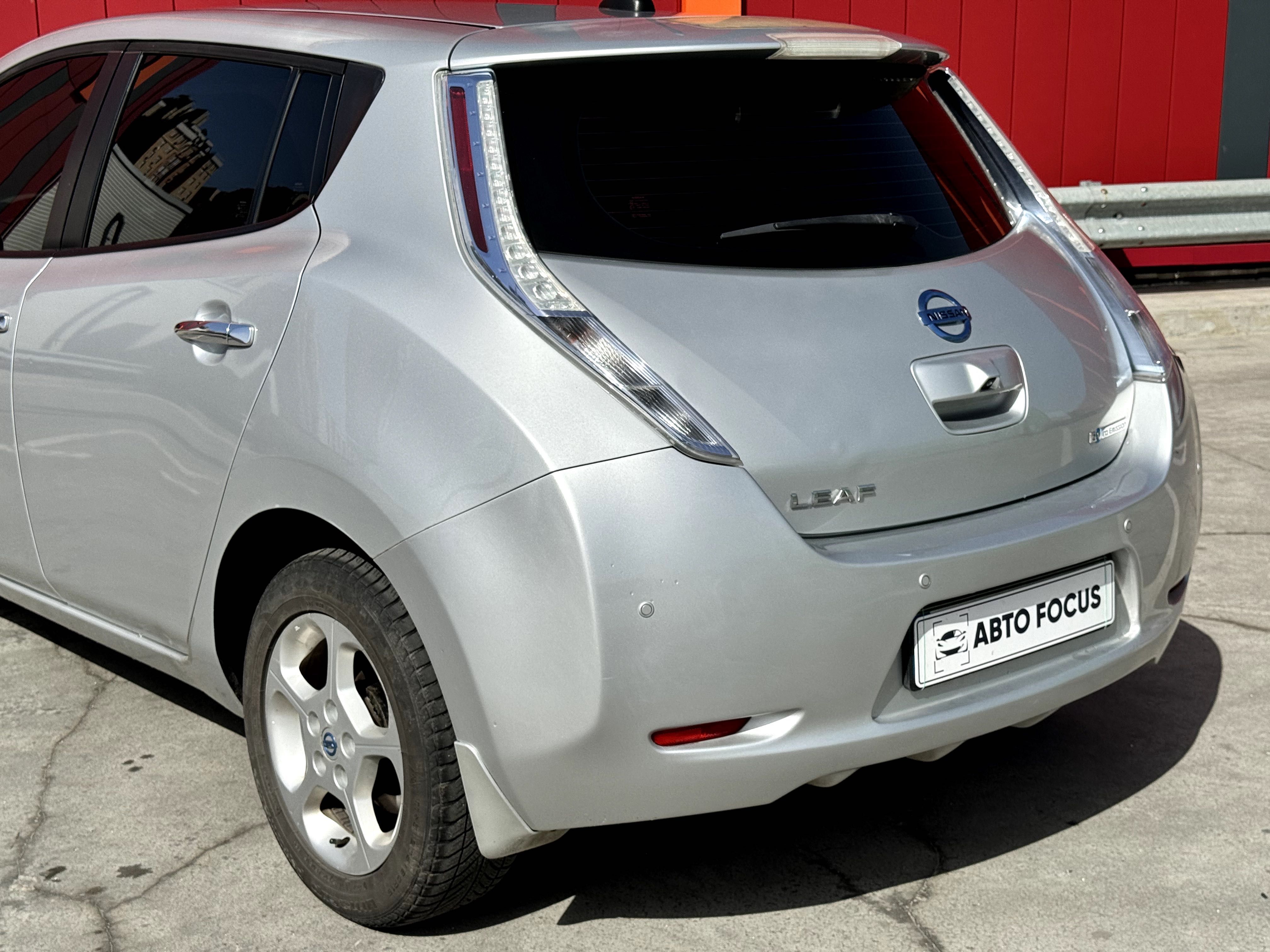 Nissan Leaf 2011 Рік Електро 24 кВт АКПП - Розстрочка/Обмін