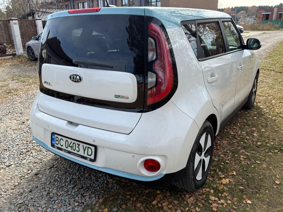 Оренда електромобіля