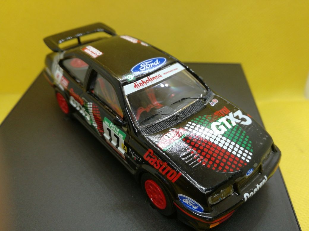 N.81 Miniaturas 1/43 Diabolic Ford Quim Santos Troféu e Altaya