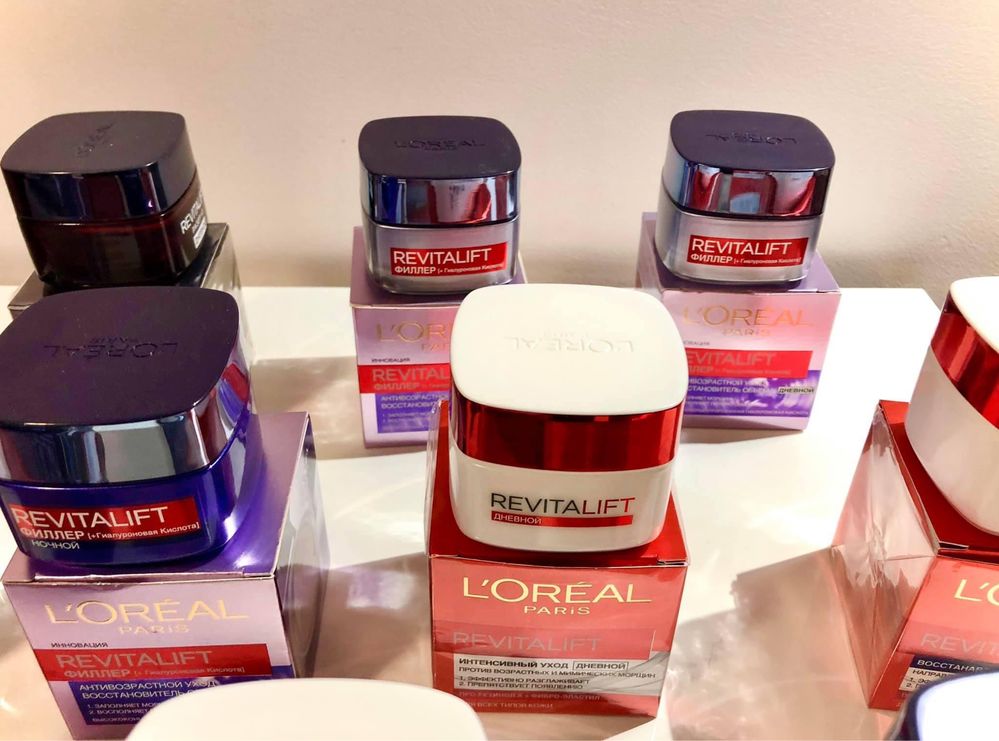 Стеклянные баночки и коробочки от кремов, оригиналы L’Oréal .