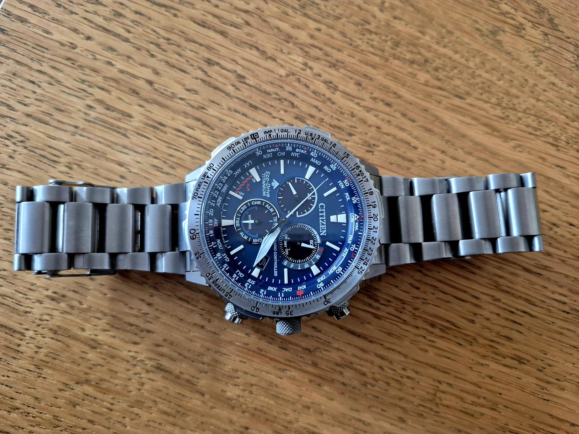 Citizen CB5010-81L
