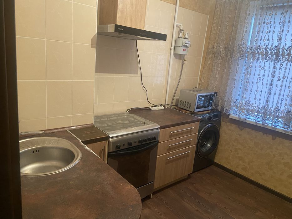 Здам 2-к кв. біля варуса на вечірньому бульварі