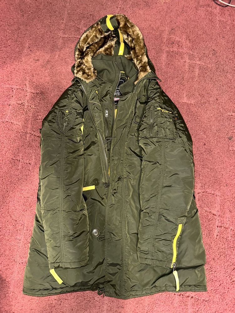 Продам оригінальну куртку Alpha Industries