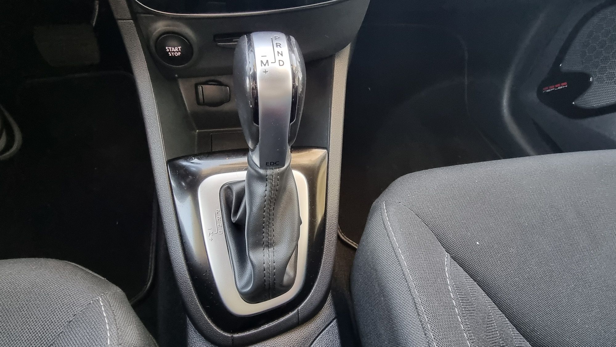 Renault Clio Automático