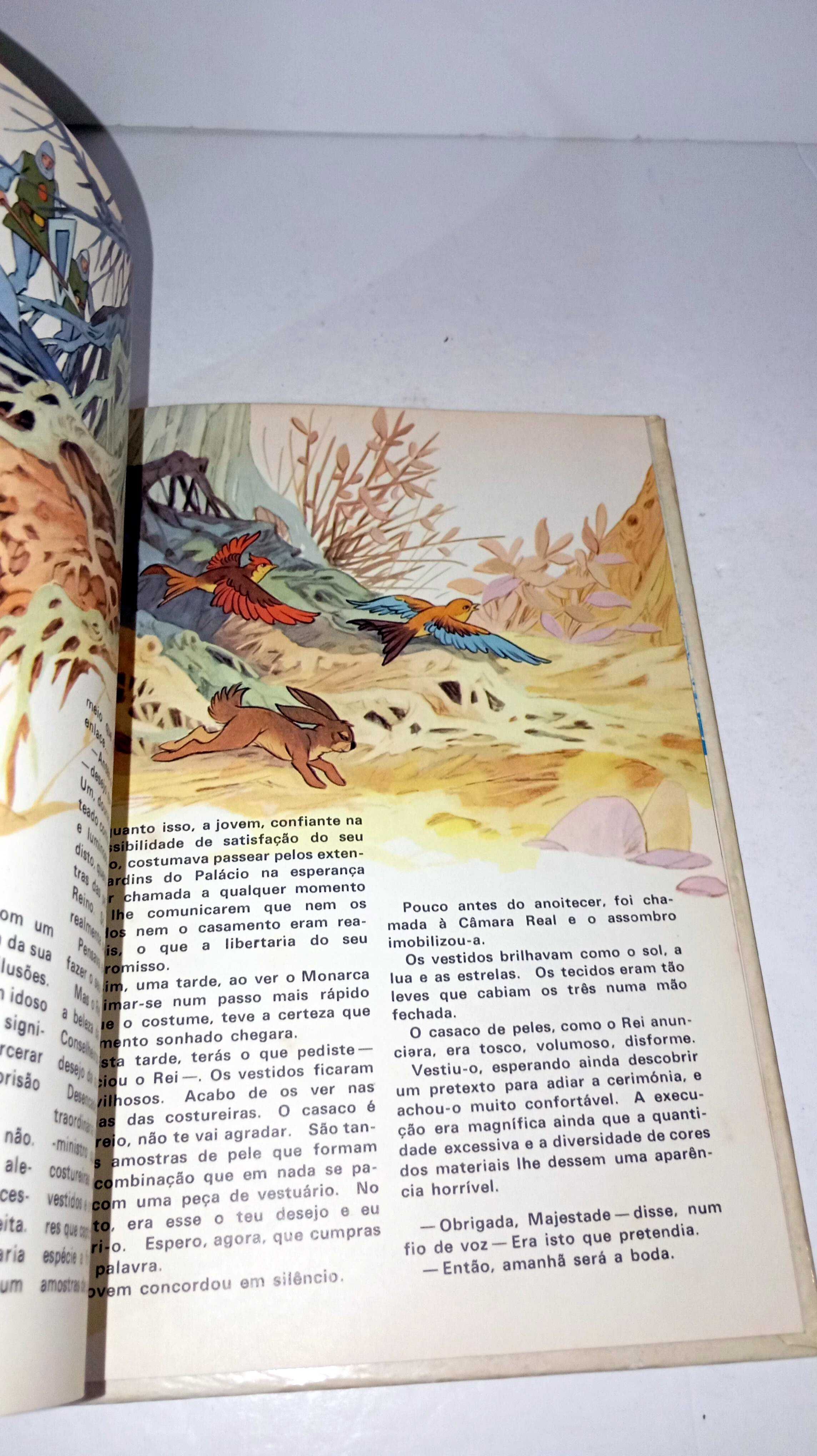 A fera Peluda - Contos Clássicos Editora