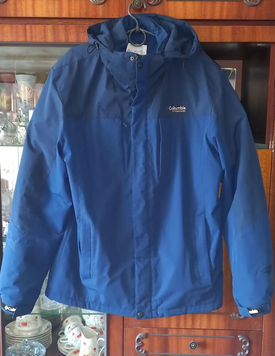 Продам куртку весна, осінь