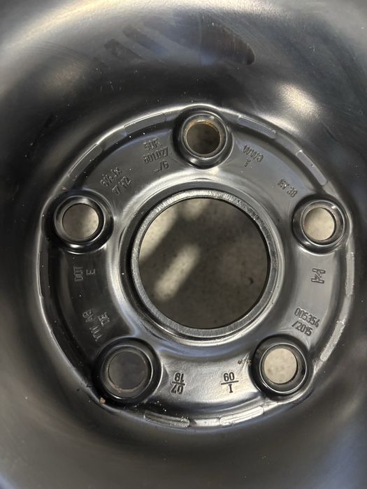 Felgi stalowe VW Tiguan  T rock Touran 17 cali 4szt Nowy Model