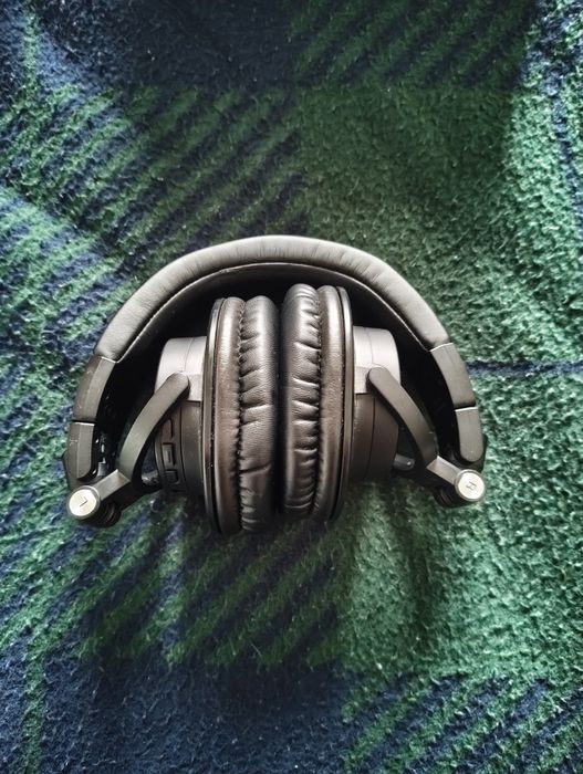 Auscultadores Audio Technica M50xBT
