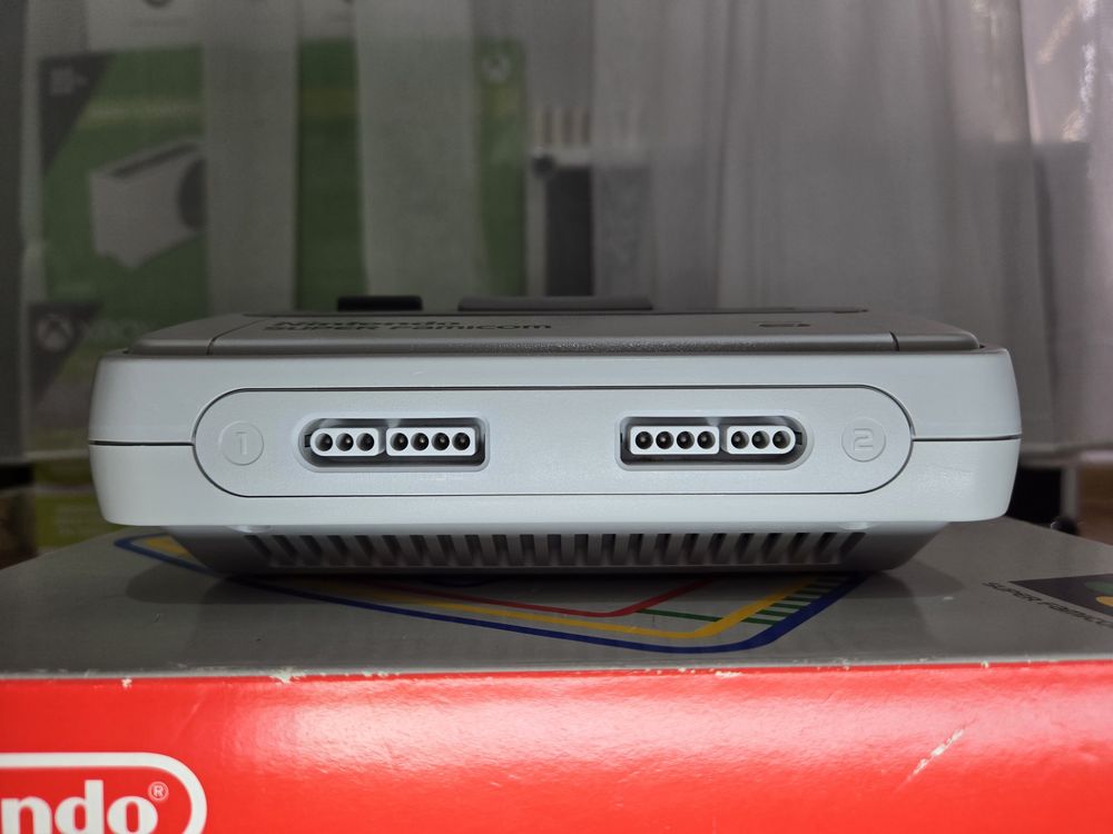 Оригинальная японская Super Famicom (SNES JP) SHVC-CPU-01