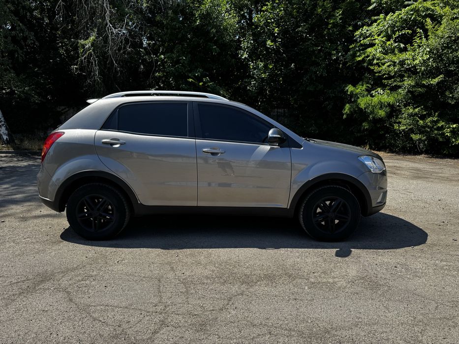 SSANG YONG KORANDO 2.0 Diezel полный привод
