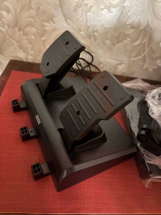 Кермо Hori для Xbox One/X/S Hori Racing Wheel Overdrive (AB04-001U)