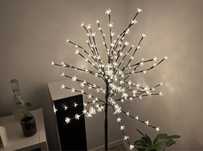Lampka led drzewko