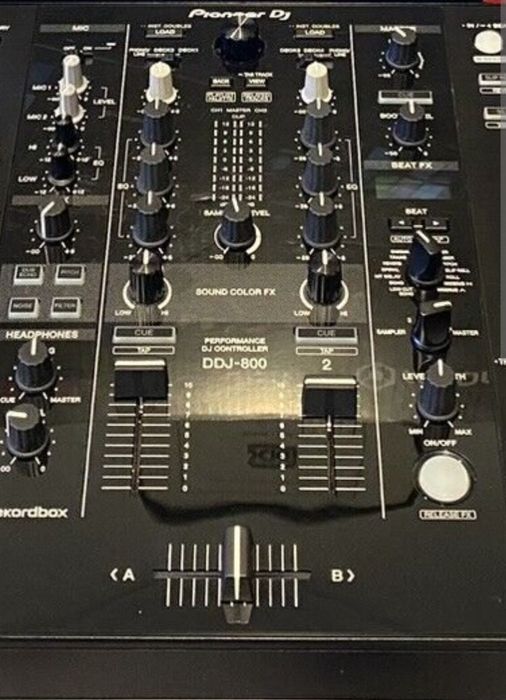 Pionner DDJ 800 Usada