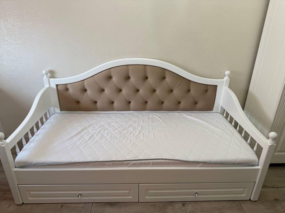 Продам кровать в отличном состоянии